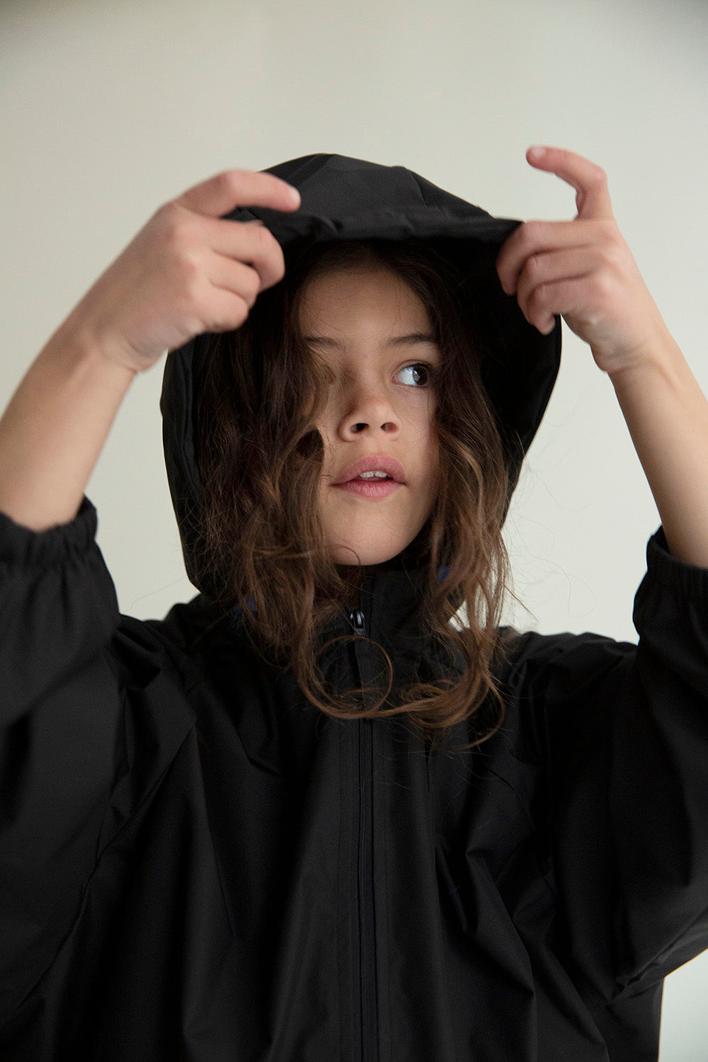 Façade Mori Windproof Jacket