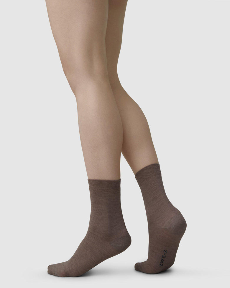 Swedish Stockings Johanna Organic Wool Socks in Mid Brown