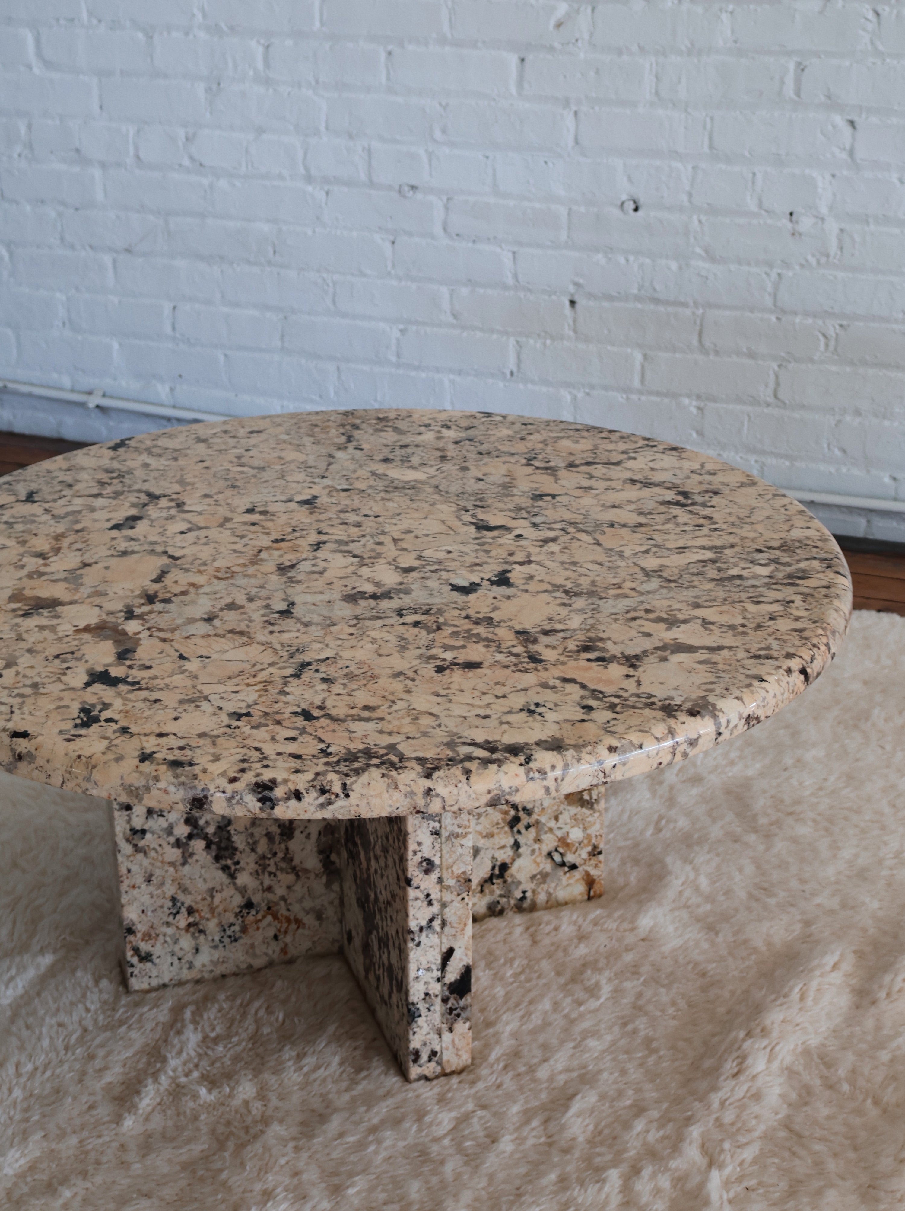 Vintage Black and Cream Marble Stone Round Coffee Table