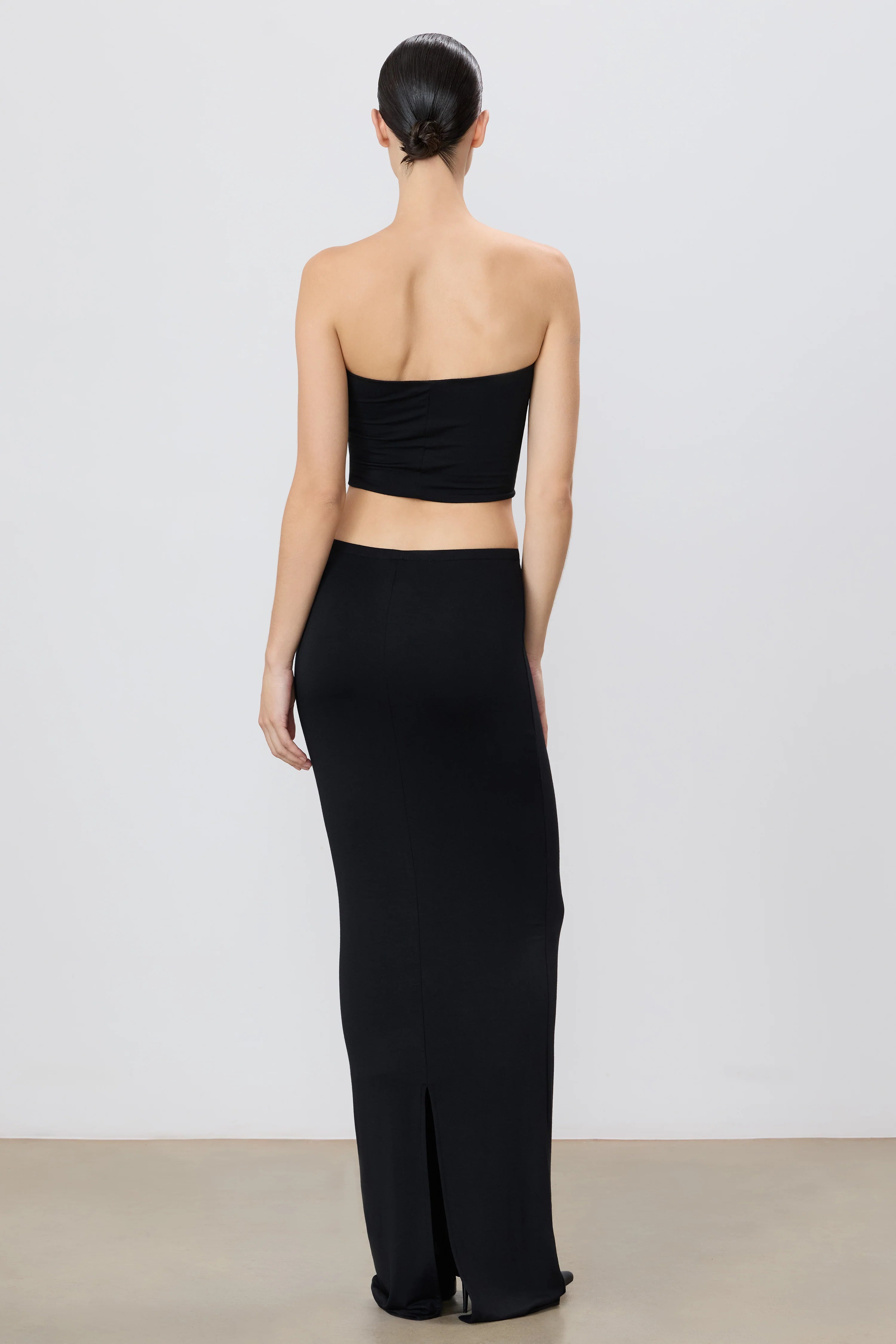 The Maxi Skirt by Éterne