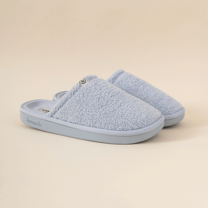 The L'Essentiel Slipper in Frost by Brunch