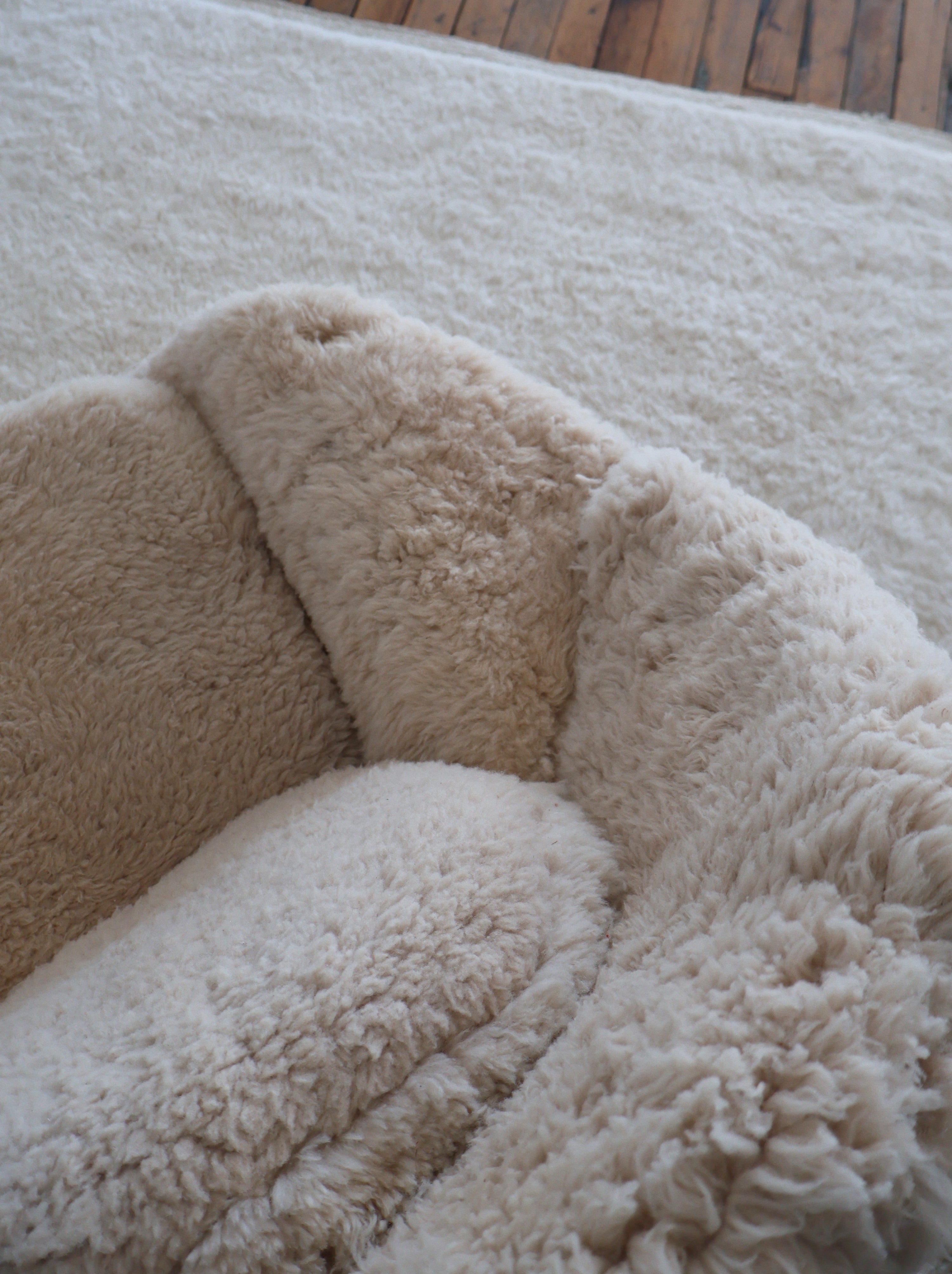 The Custom Eero Saarinen Sustainable Sheepskin Womb Chair