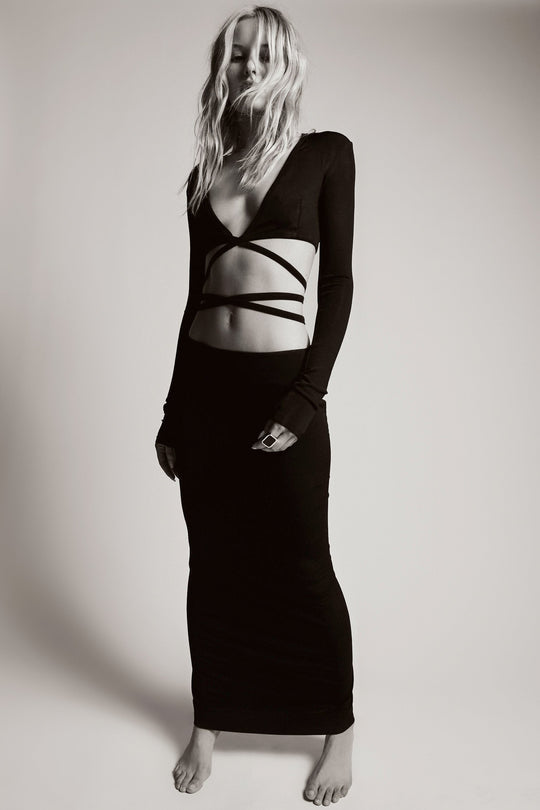 Éterne Emma Cashmere Skirt in Black