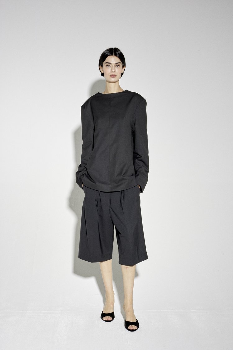 The Black Short by Studio Cut