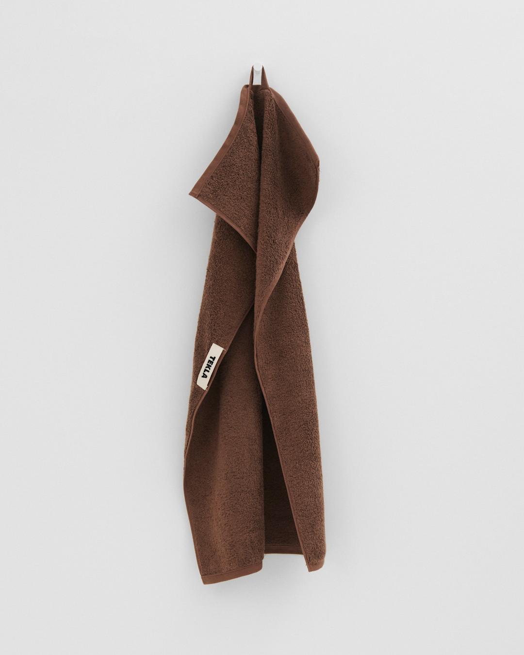The Towels in Kodiak Brown by Tekla – Blackbird Collection