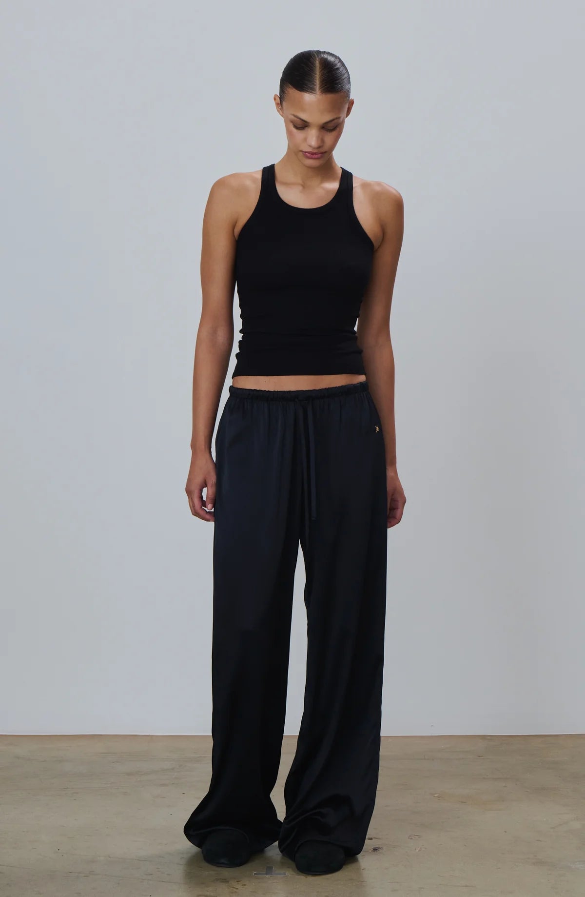 Éterne Brody Pants in Black