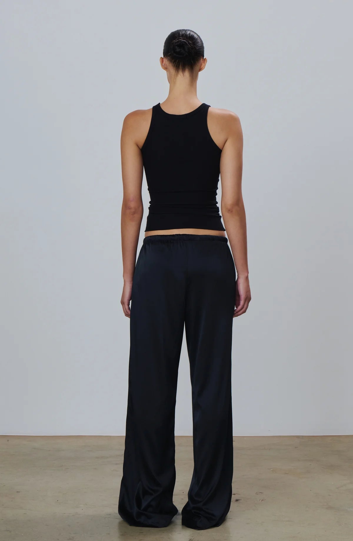 Éterne Brody Pants in Black