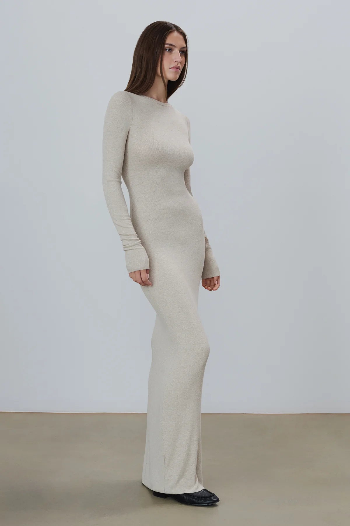 Éterne Long Sleeve Crewneck Maxi Dress in Oatmeal