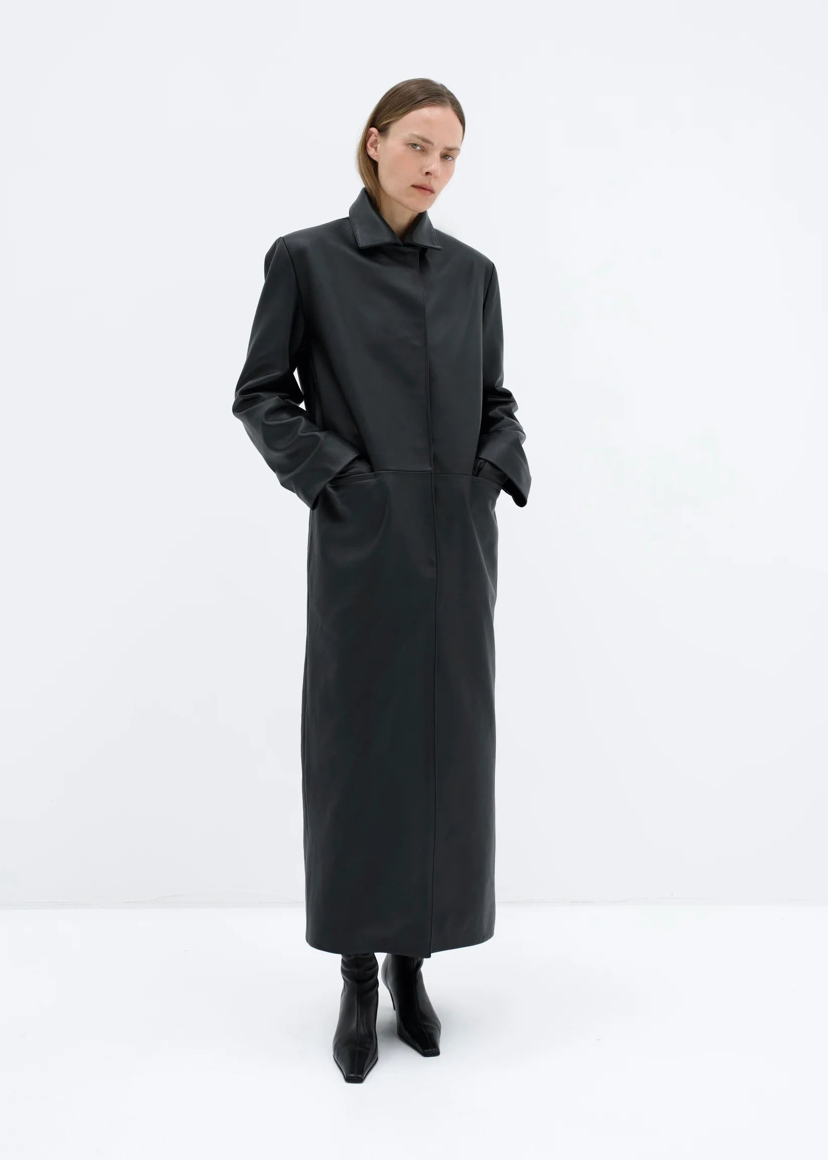 The Minimalist Leather Coat by Diana Milkanova