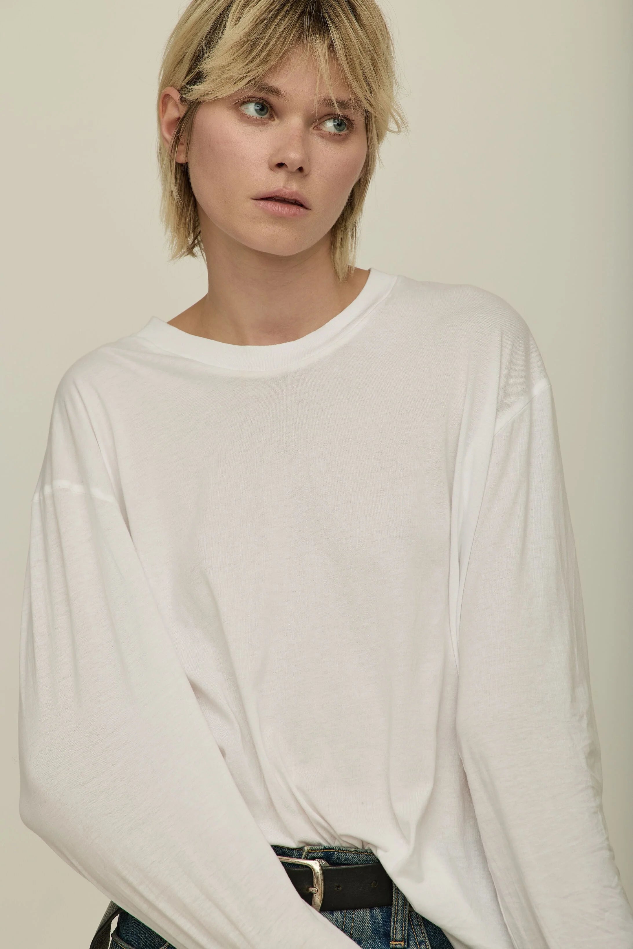 The Ari Long Sleeve Boyfriend T-Shirt in White by All Three