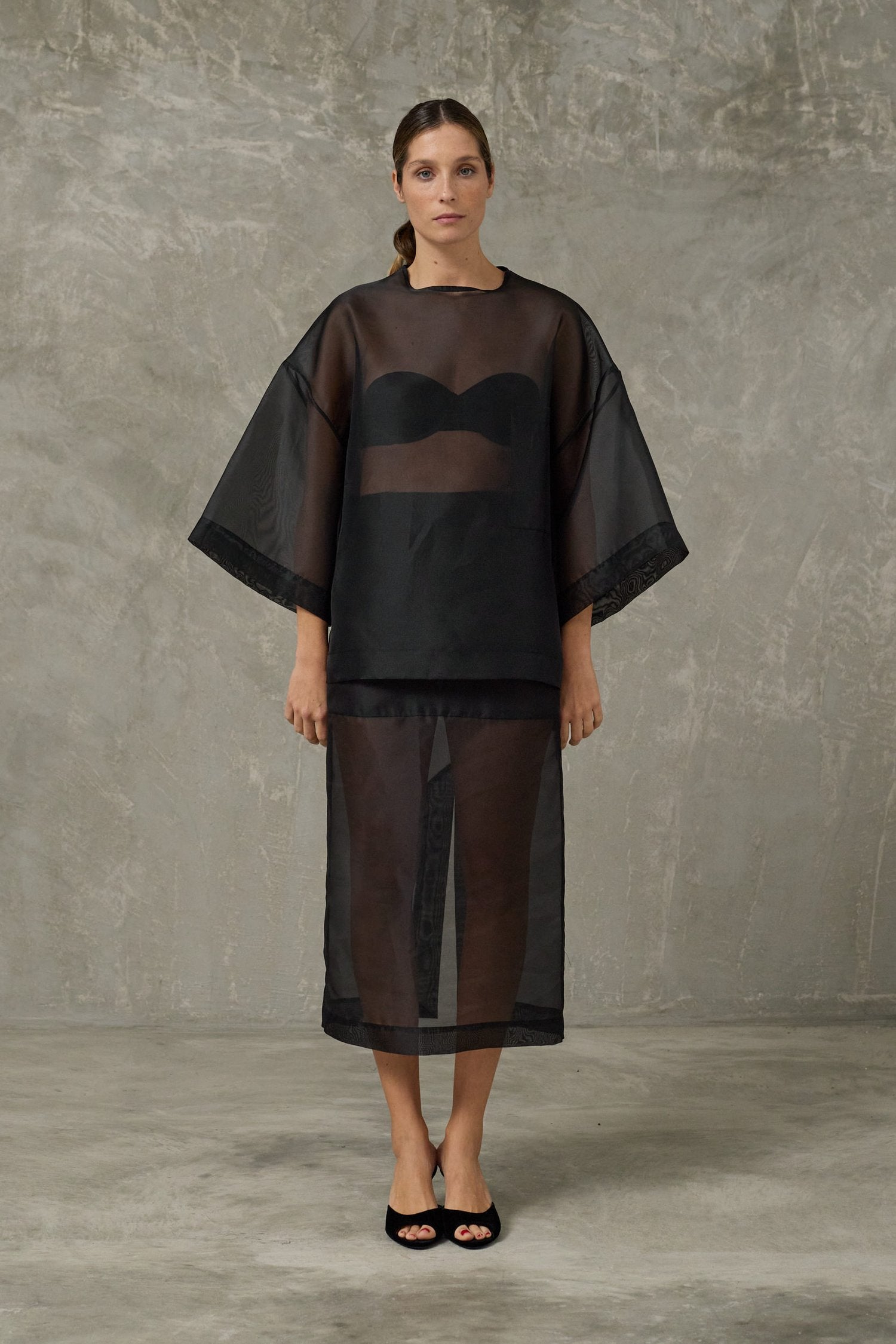 Studio Cut Organza Oversized Top in Black