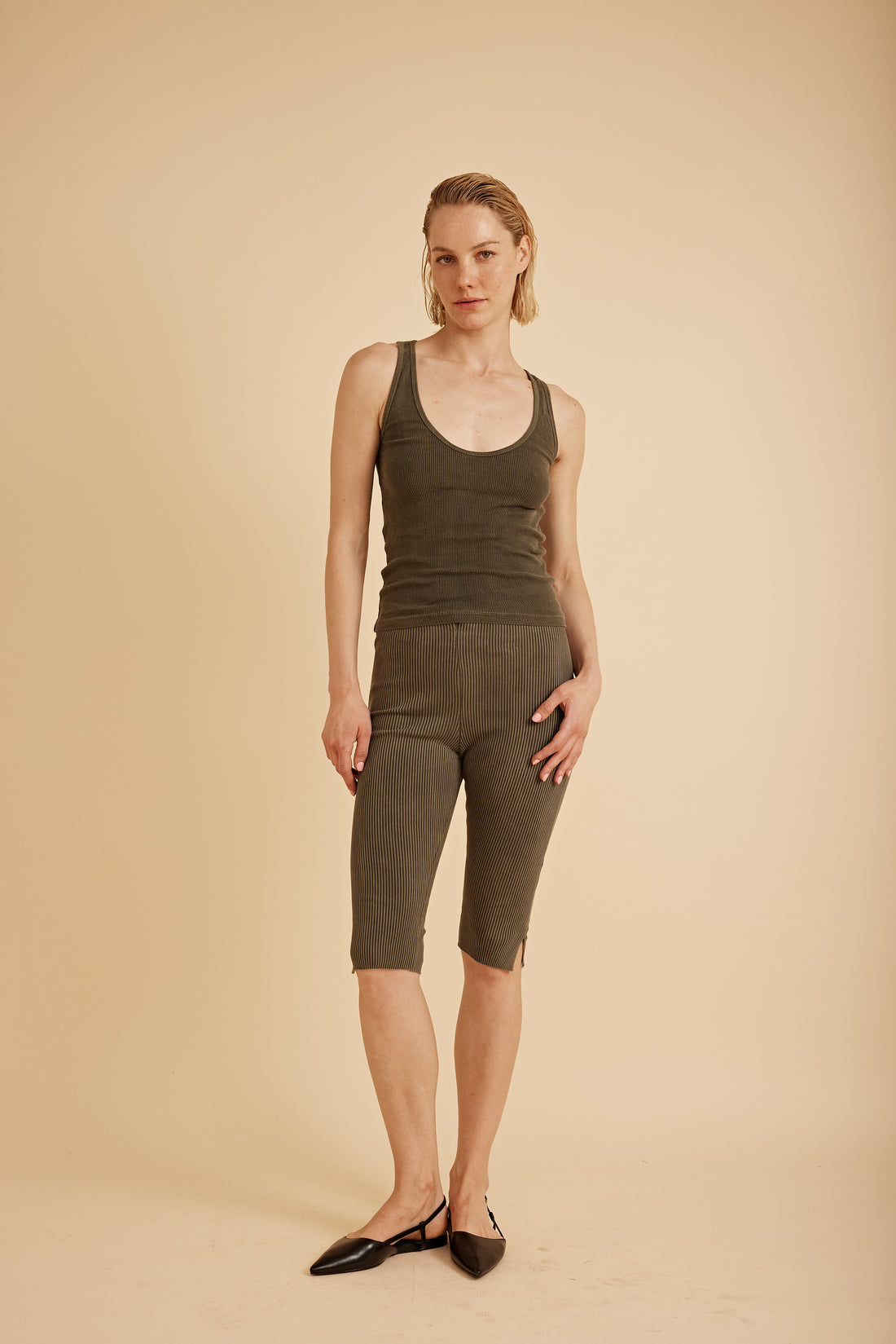 The Claire Deep V-Tank in Army by All Three