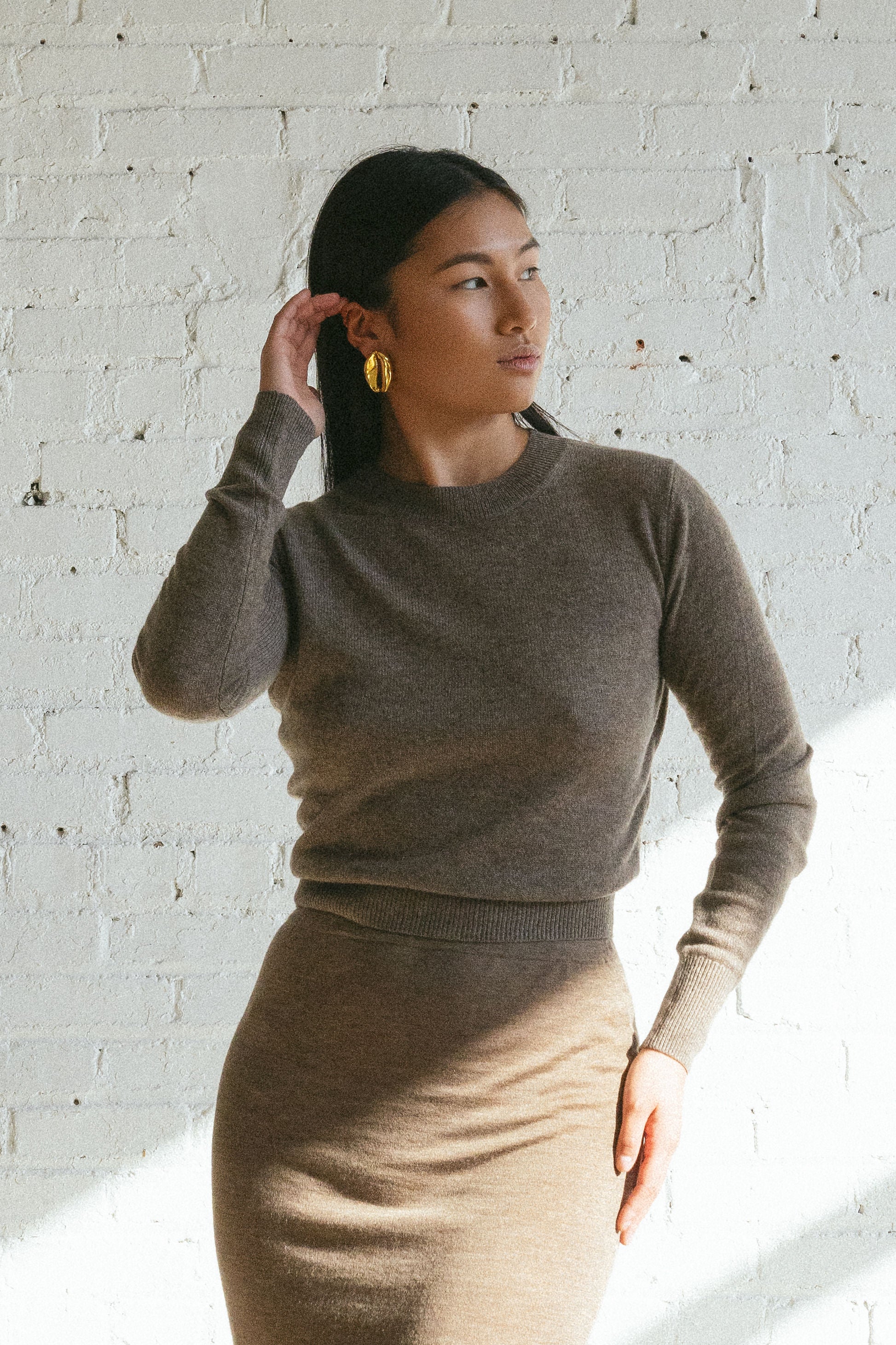 Éterne Francis Cashmere Sweater in Millet