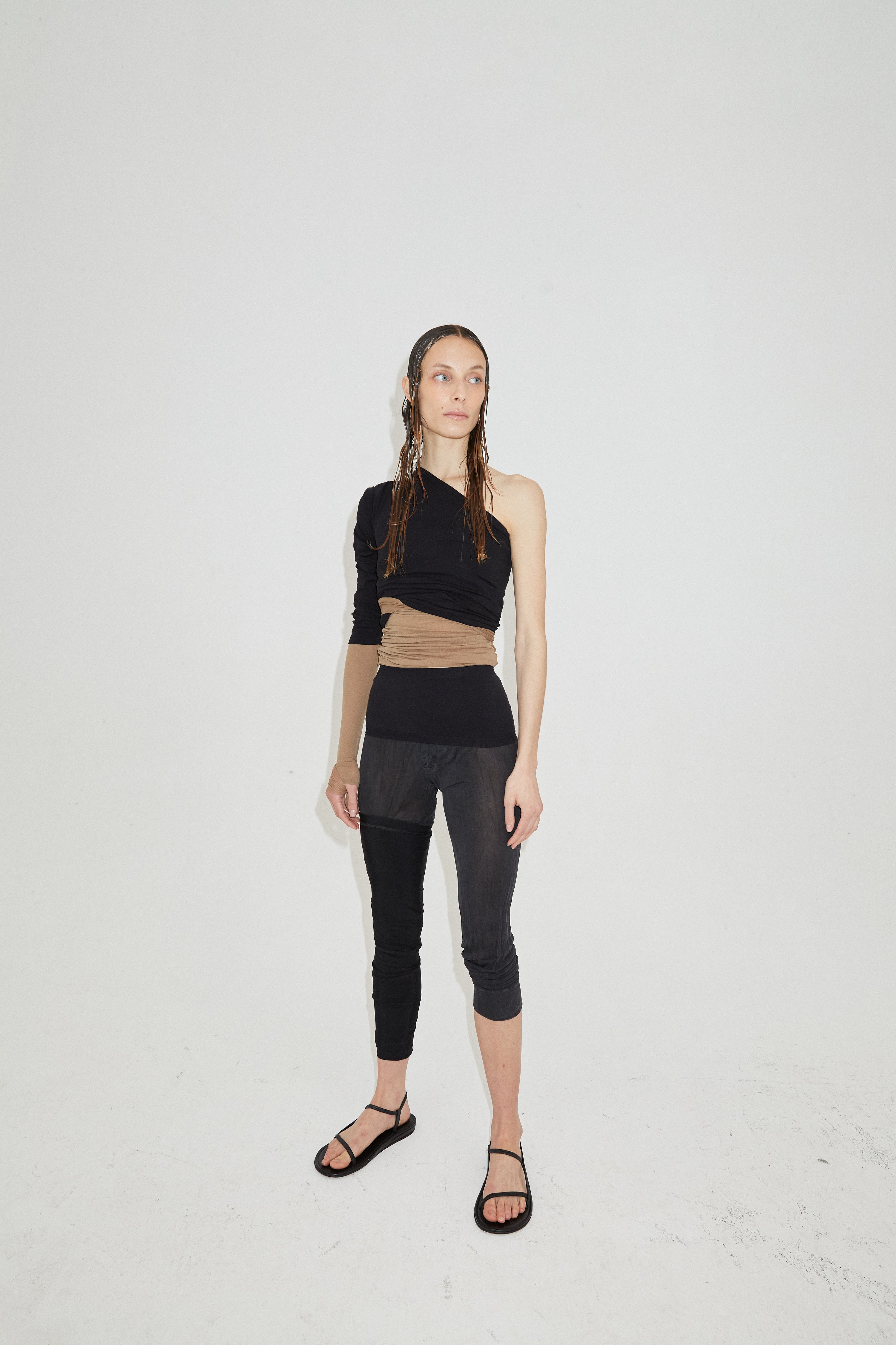 The Desnudo New Flat in Black by Dubié