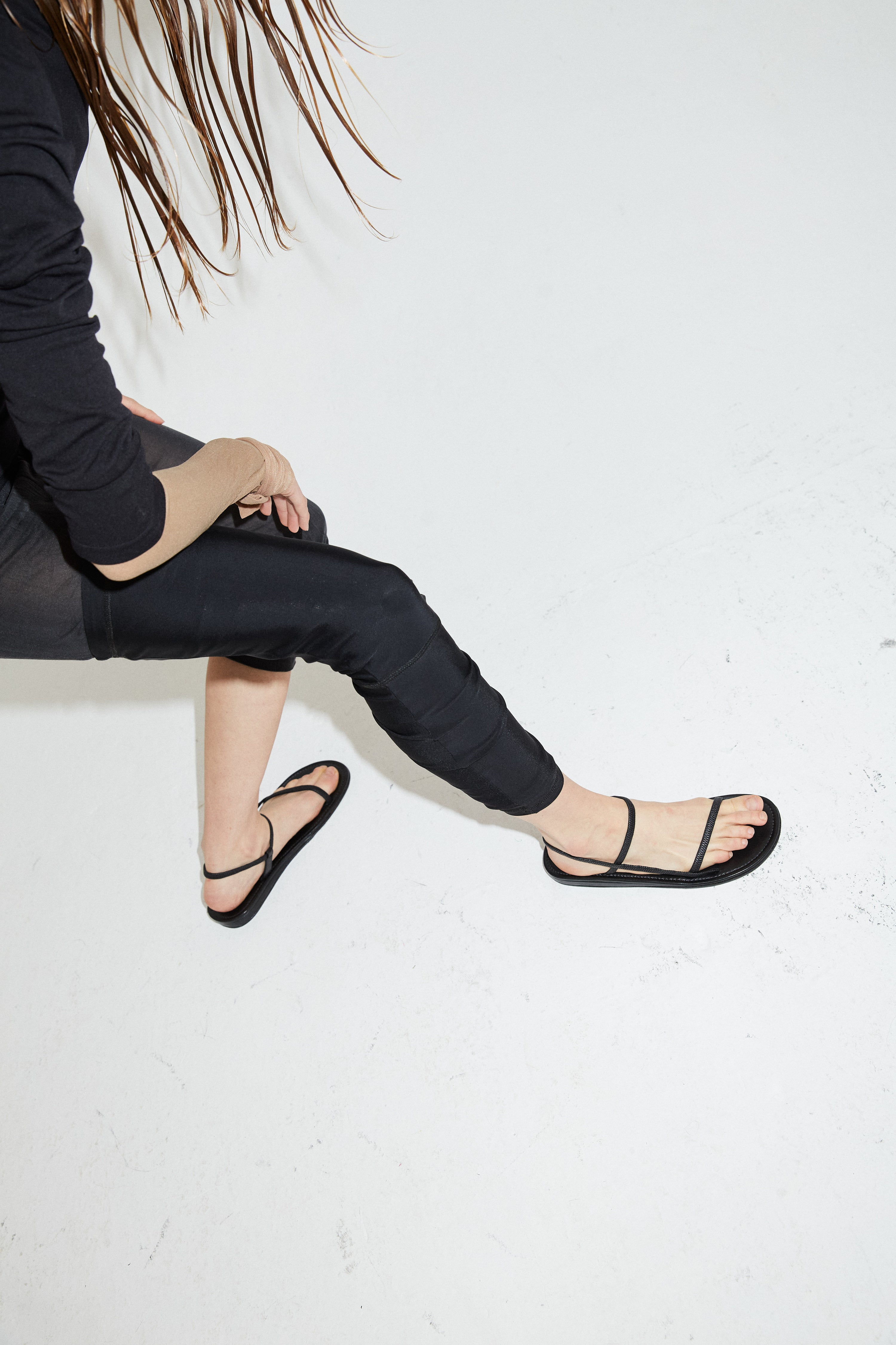 The Desnudo New Flat in Black by Dubié