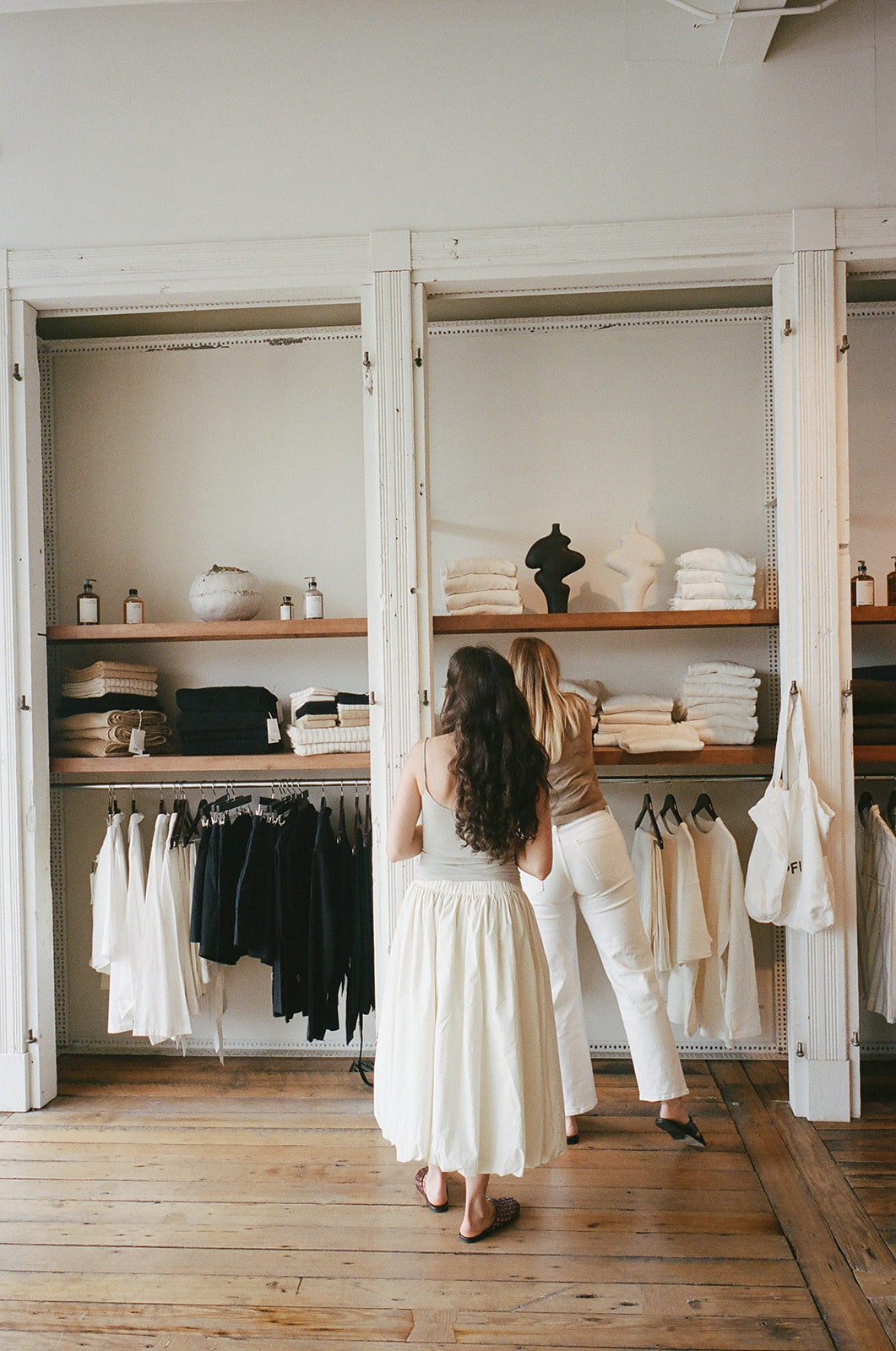 FilmScan-BlackbirdCollectionWomanEvent-MaddieStringPhoto-37_websize.jpg