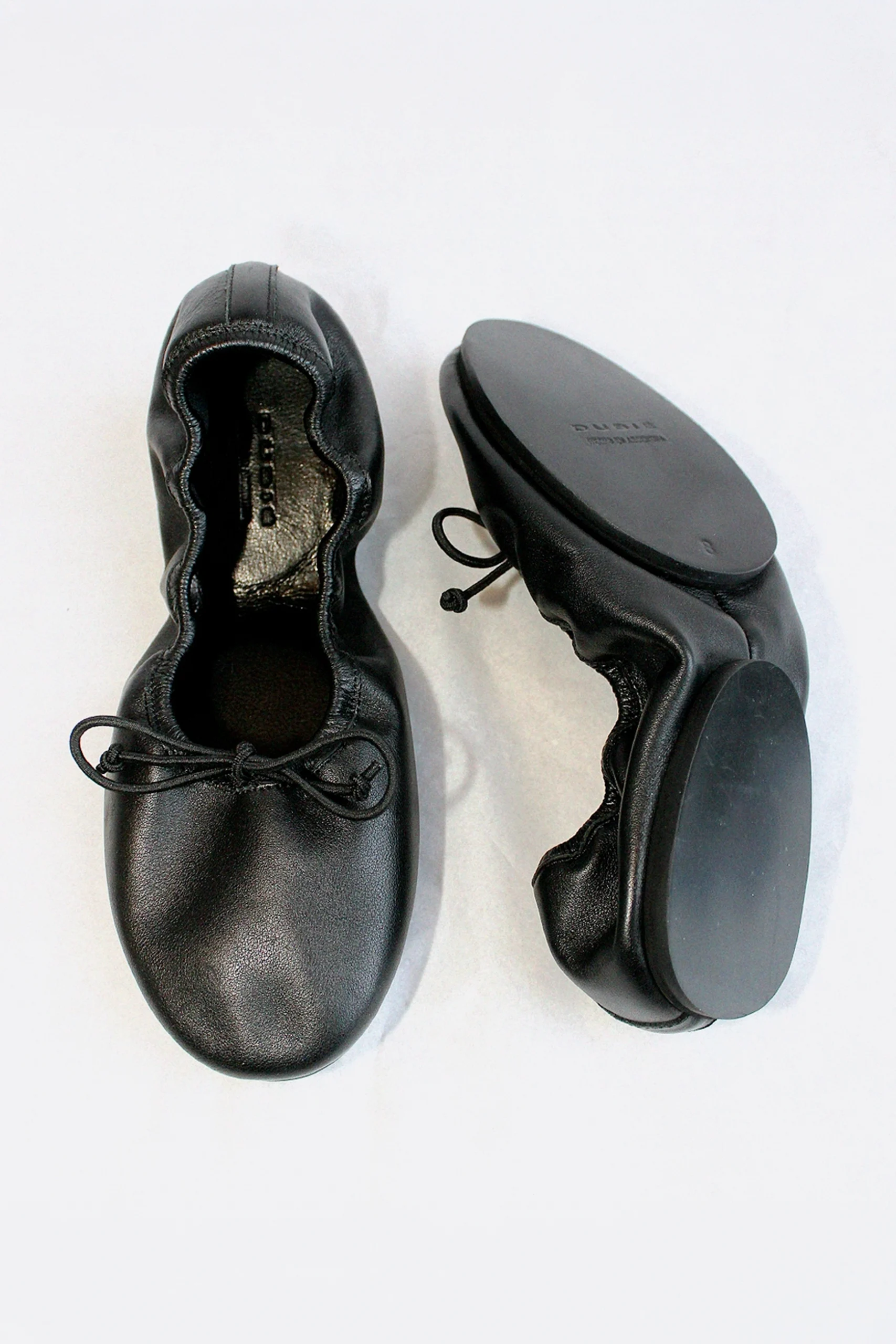 The Nada Flat by Dubié