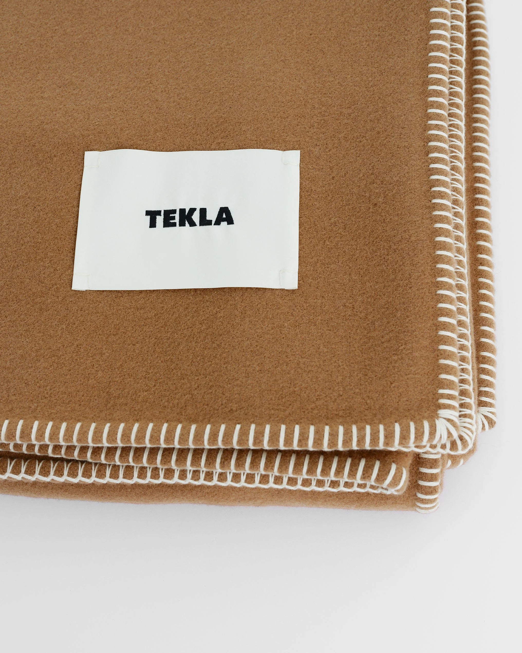 Tekla Lambswool Blanket in Oak