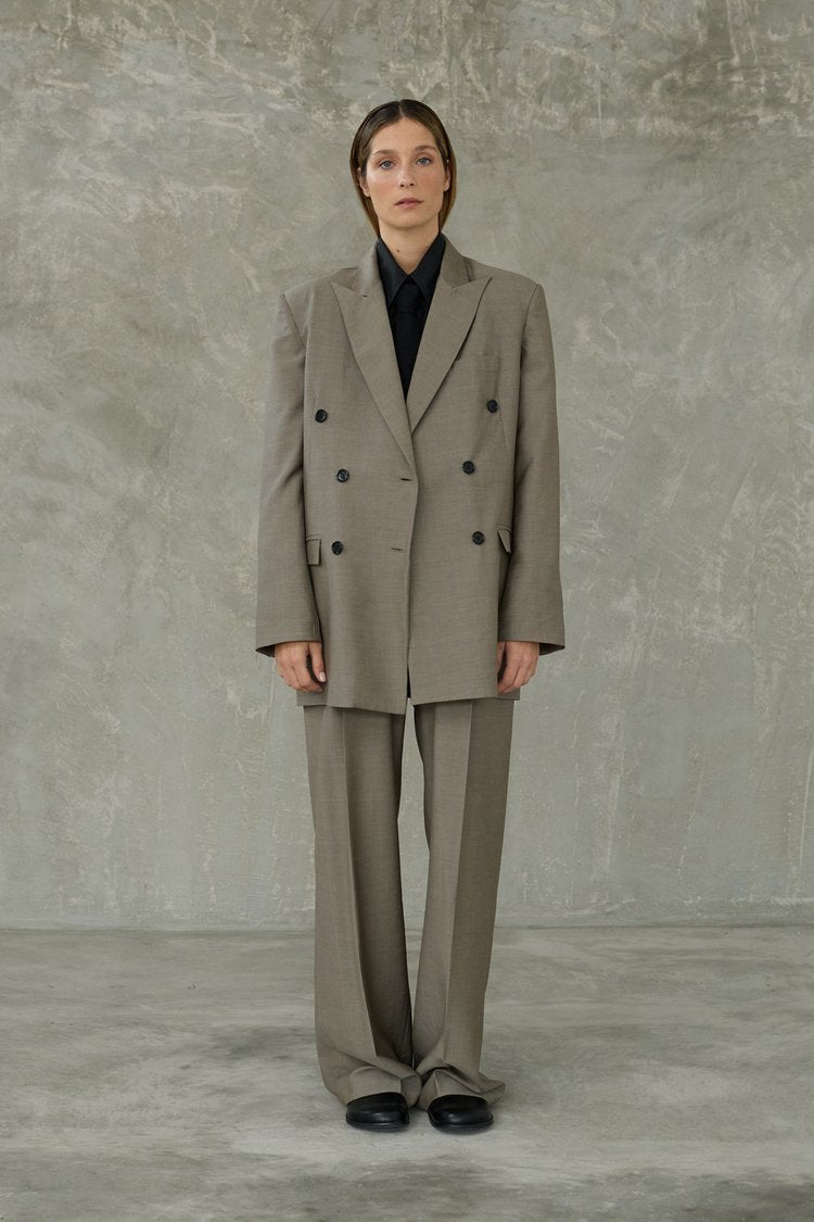STUDIO_CUT_SS25_1881.jpg