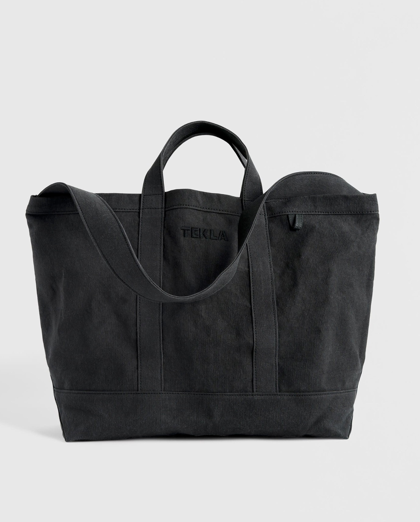 The Beach Bag by Tekla