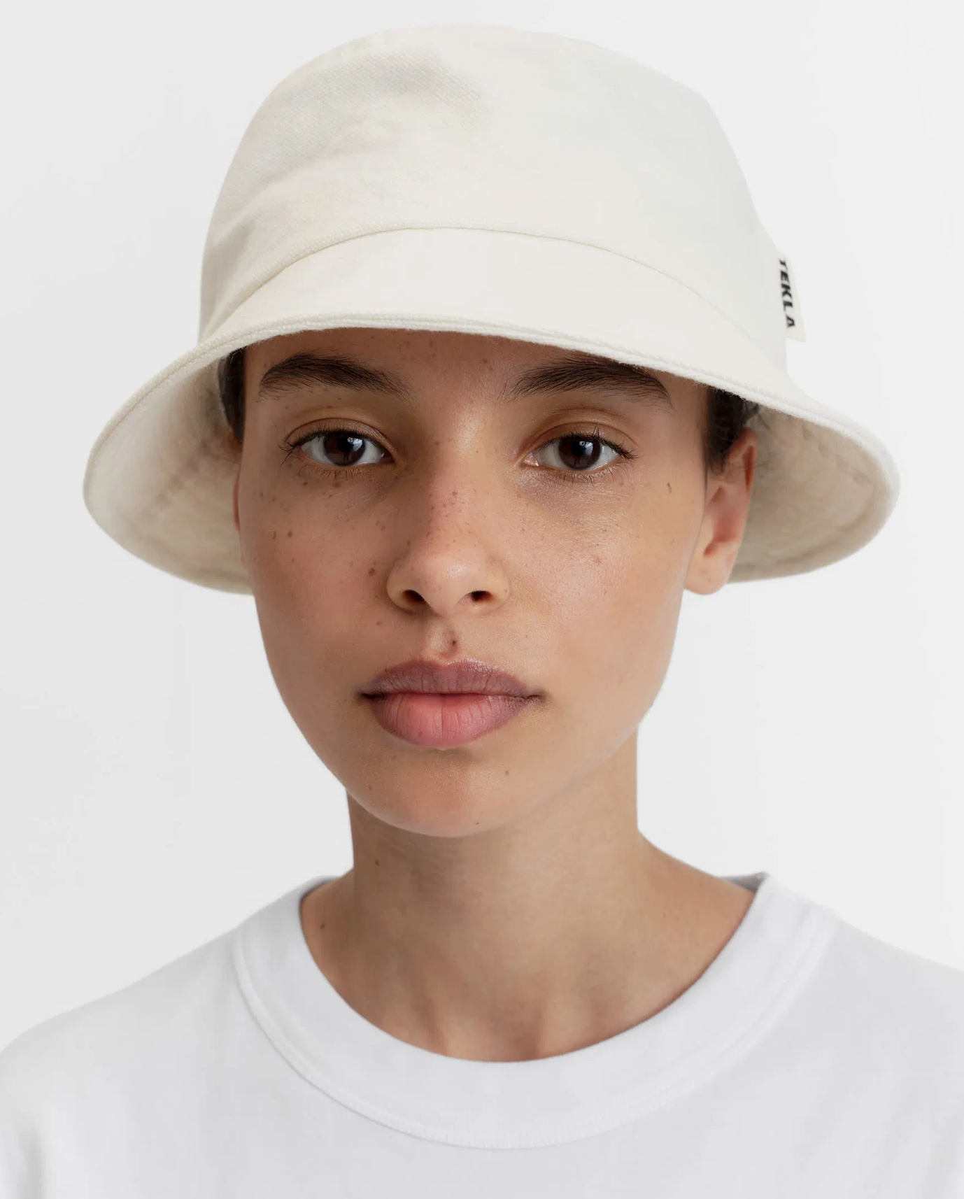 The Bucket Hat by Tekla