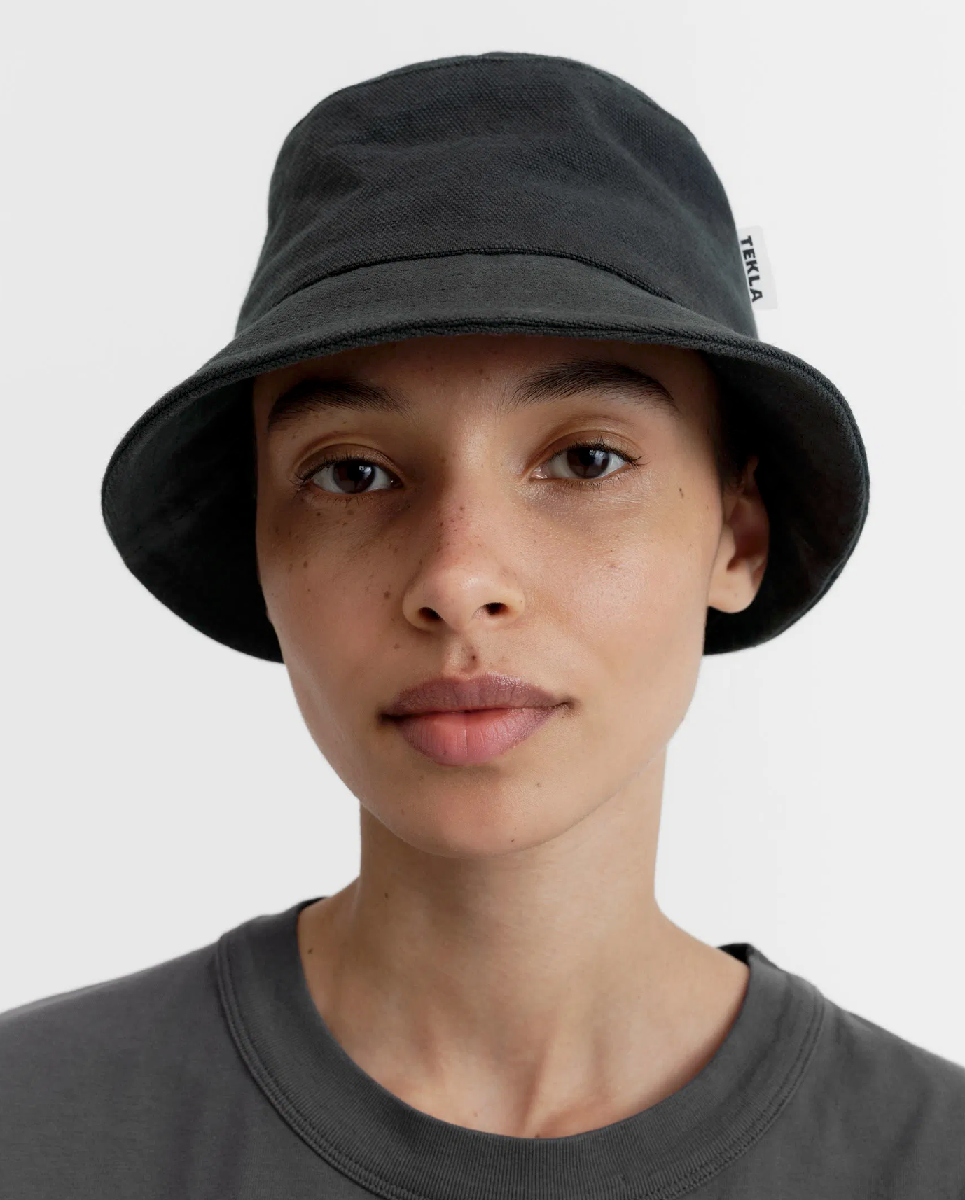The Bucket Hat by Tekla
