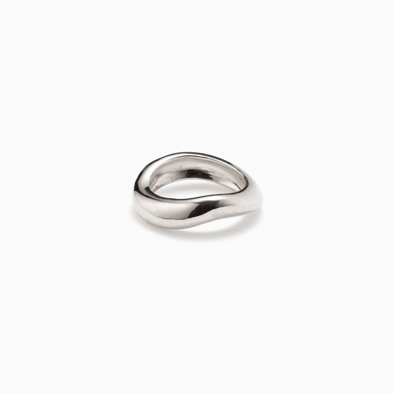 Large Astrid organic shaped ring in sterling silver by AGMES from Blackbird Collection's sustainable accessories collection