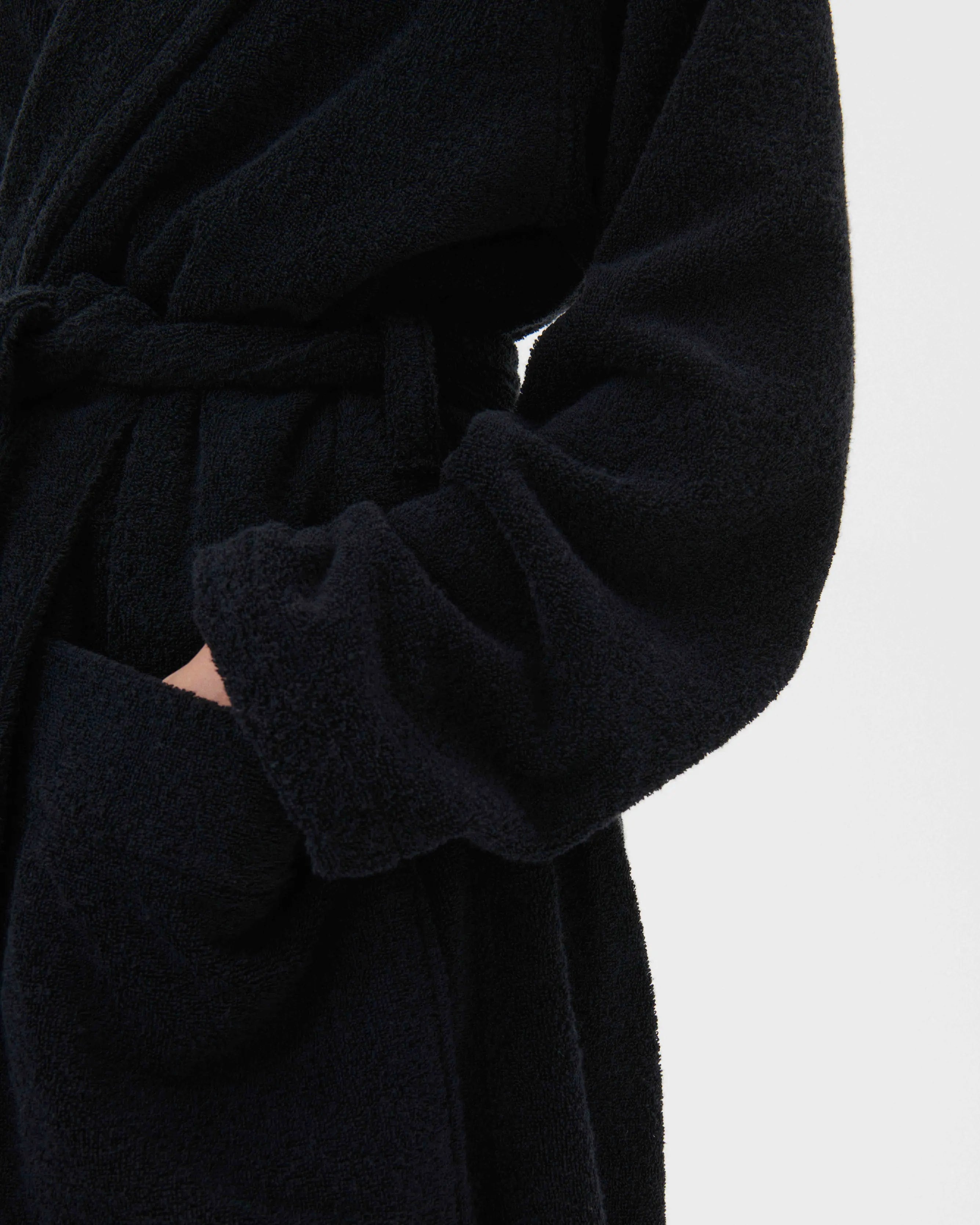 Tekla Hooded Bathrobe in Black