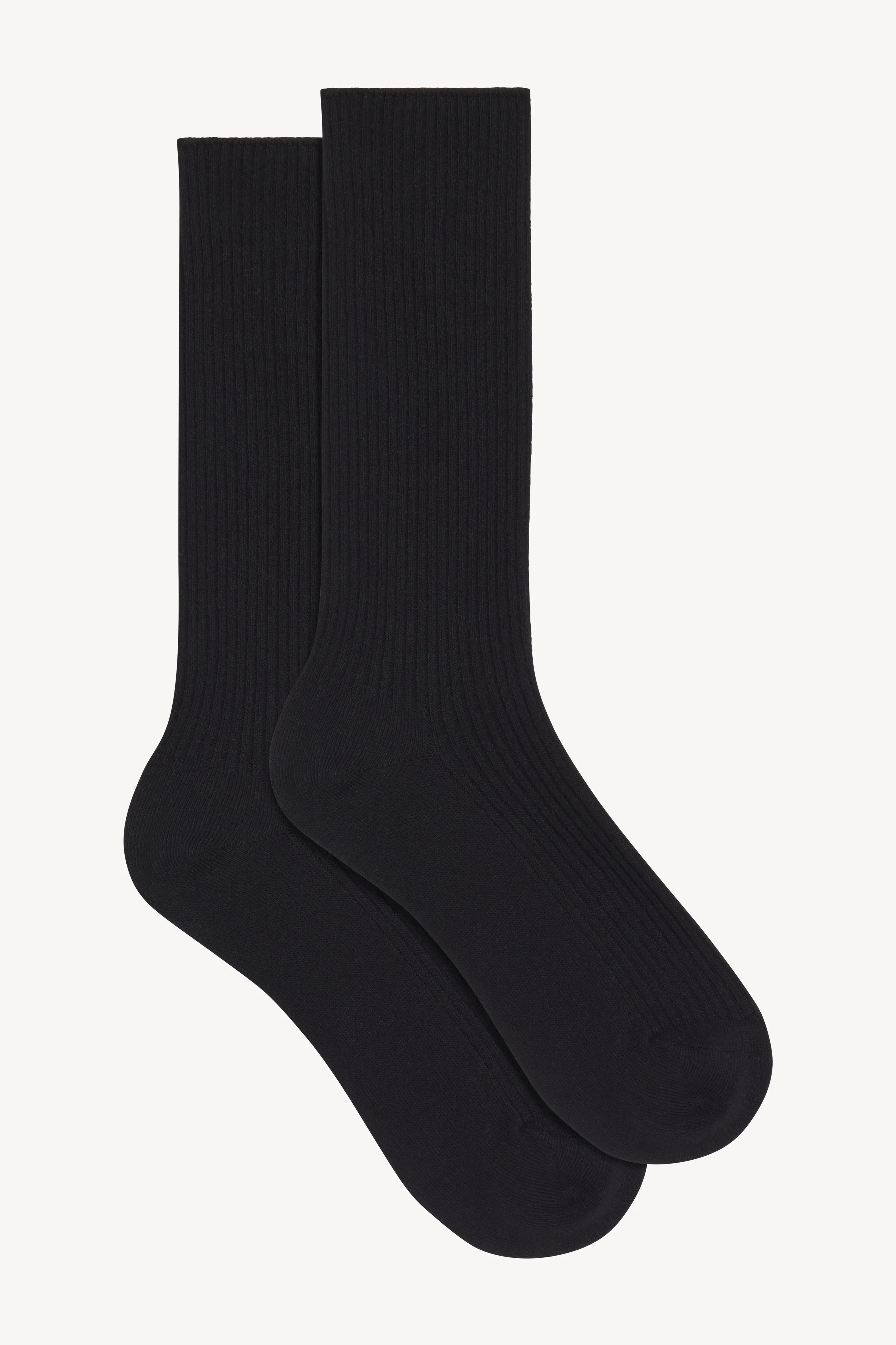 Classic ribbed black socks by Éterne from Blackbird Collection's sustainable accessories for men and women