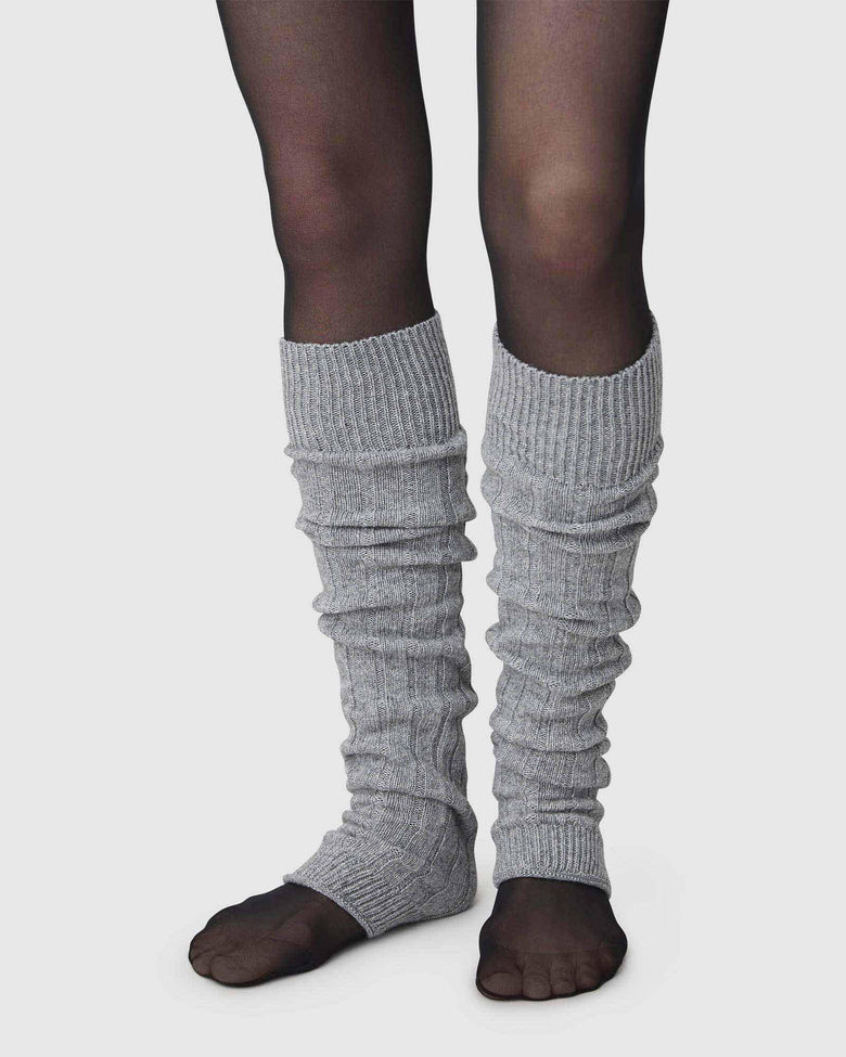 Grey leg and arm warmers by Swedish Stockings made from merino wool and cashmere from Blackbird Collection's sustainable accessories