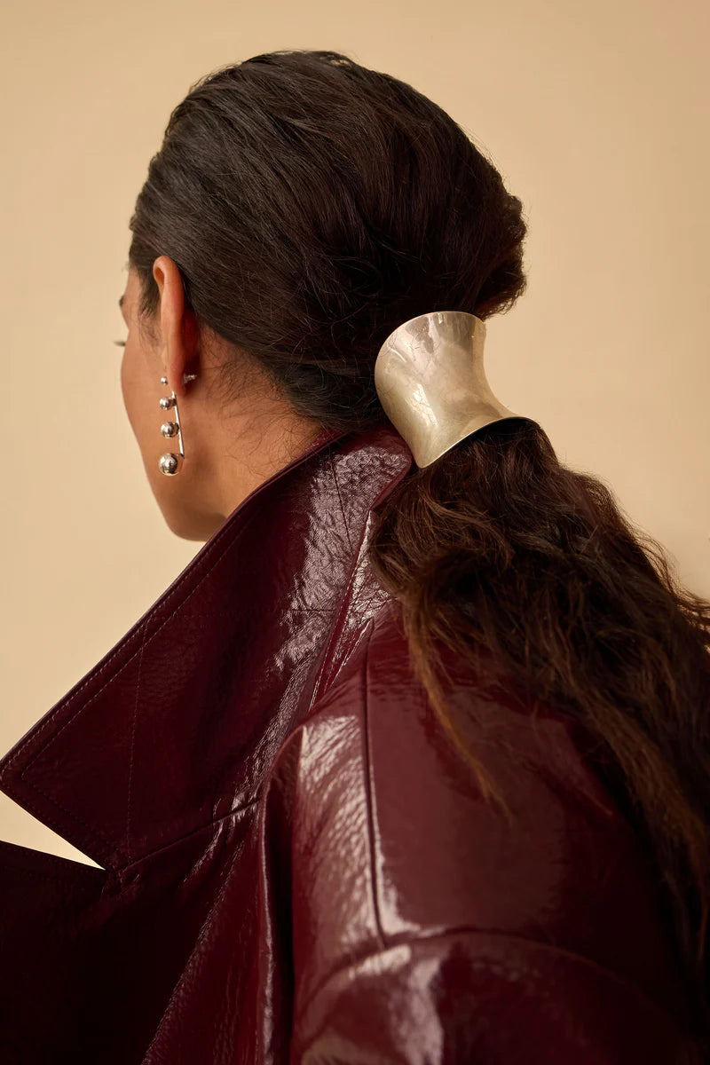 Hera pony cuff in silver stainless steel by Lelet from Blackbird Collection's sustainable accessories collection