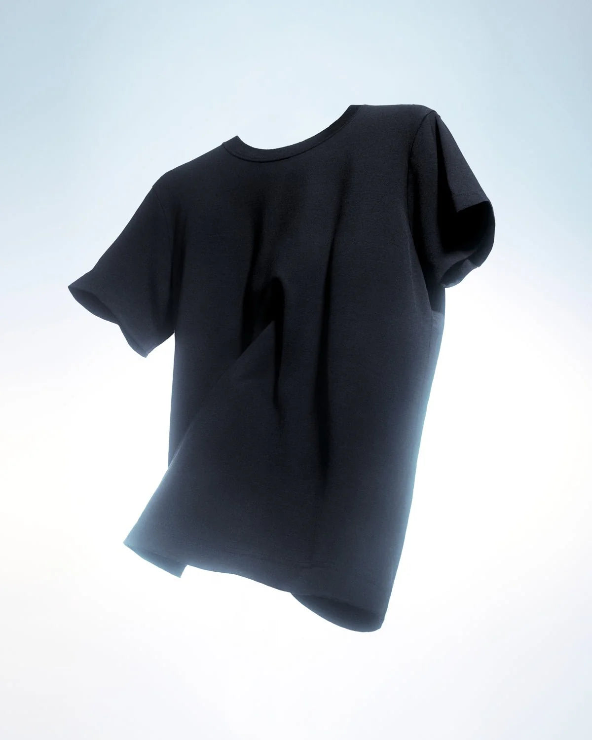 merino-blend-t-shirt-175472_jpg.webp