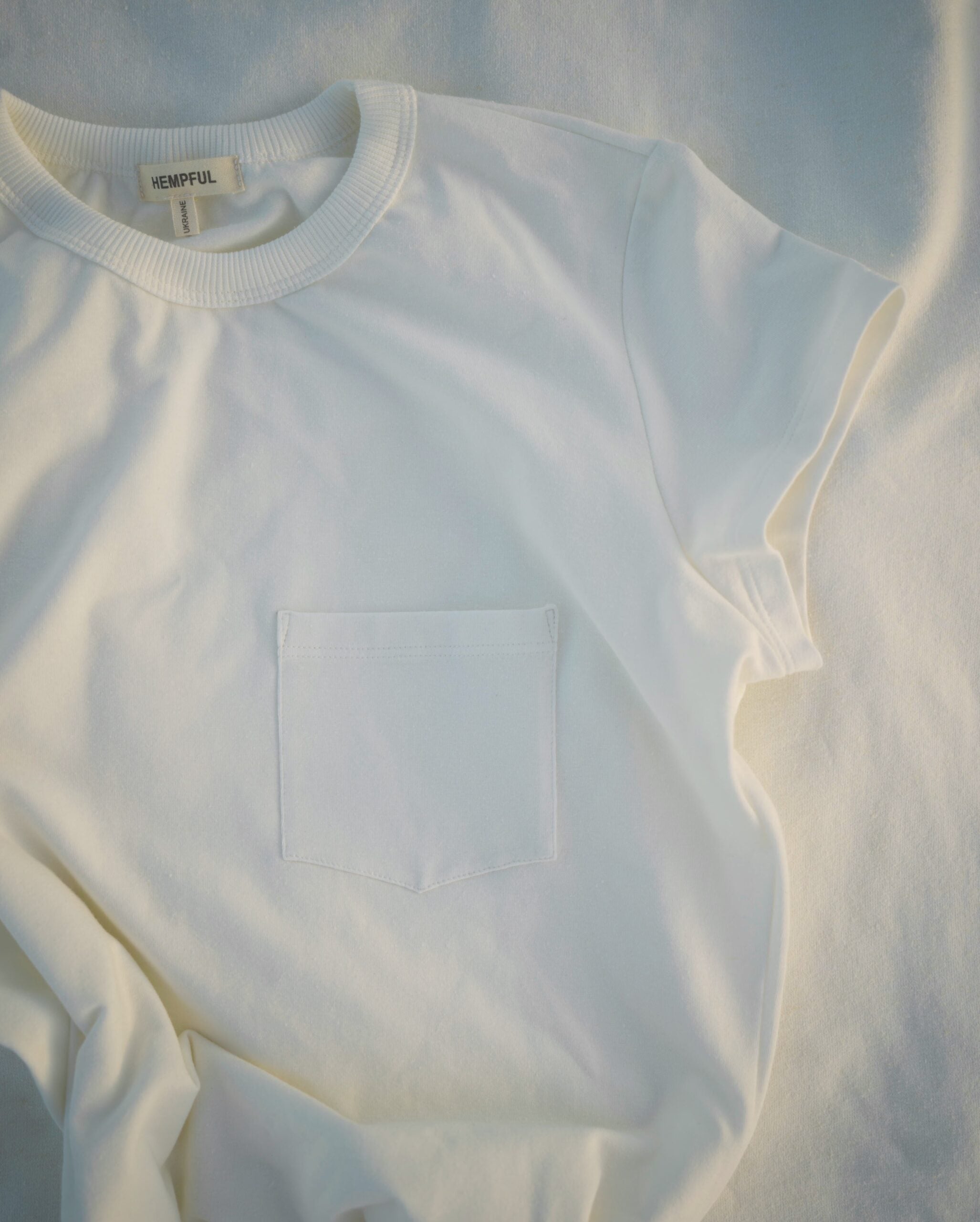 Hempful Pocket T-Shirt in Milk