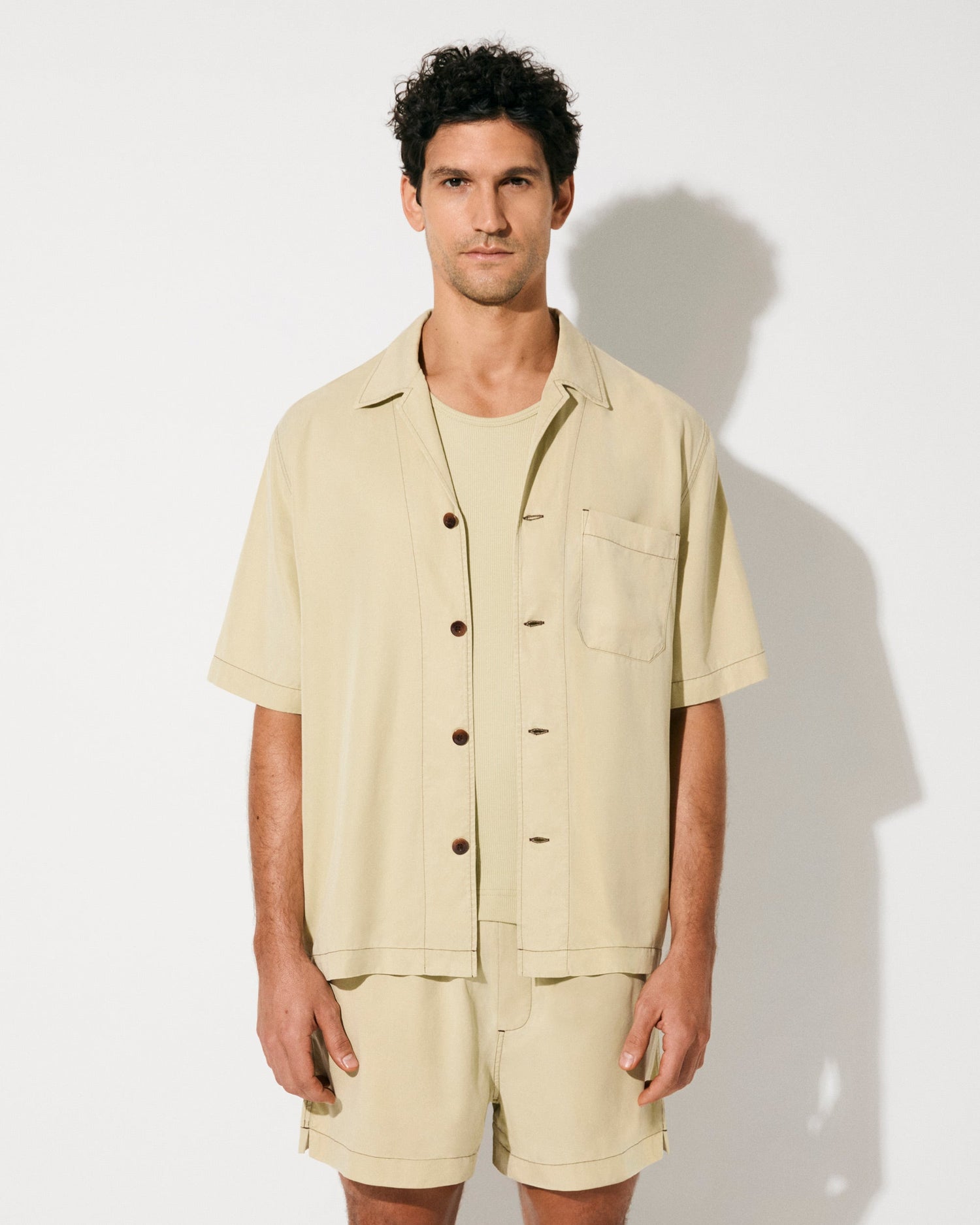 pool-shirt-622666.jpg