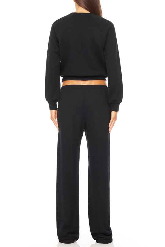 Éterne Straight Leg Sweatpant in Black