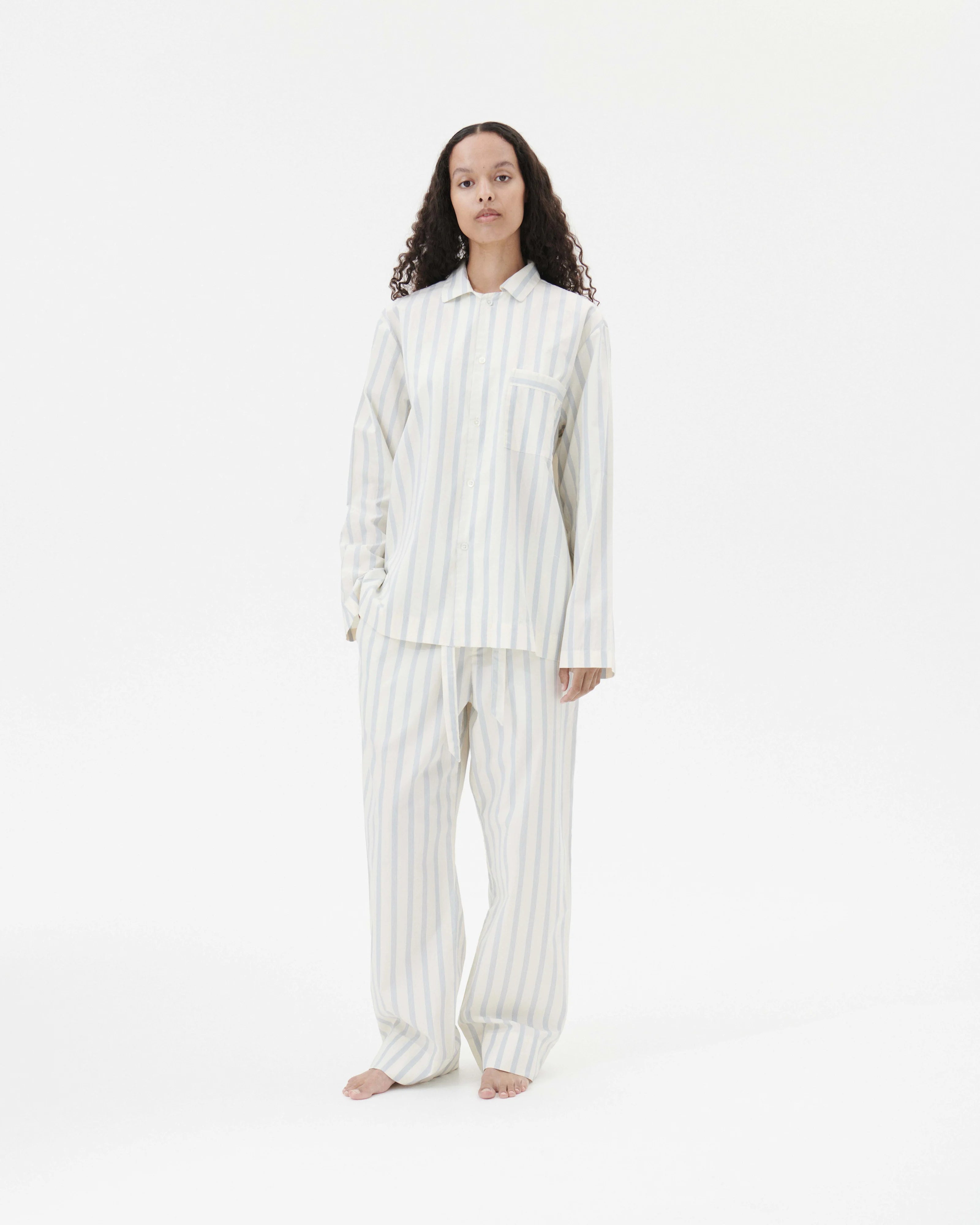 tekla_poplinsleepwear_needlestripes_long_female_1_jpg.webp