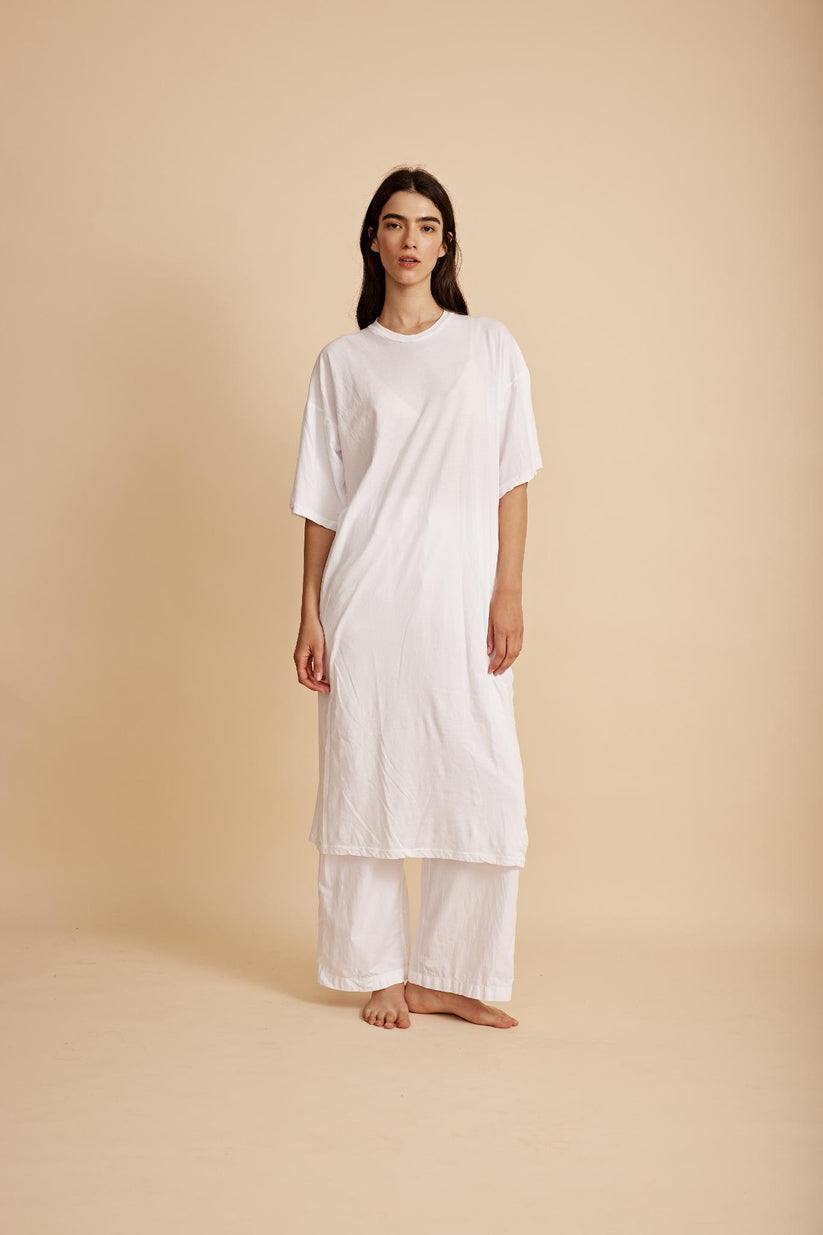 White Torri oversized midi dress made of 100% cotton by All Three from Blackbird Collection's sustainable dresses and loungewear